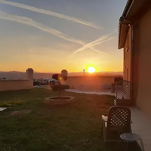 le-pressoir-mercurol.hotels-rhonealpes.com/